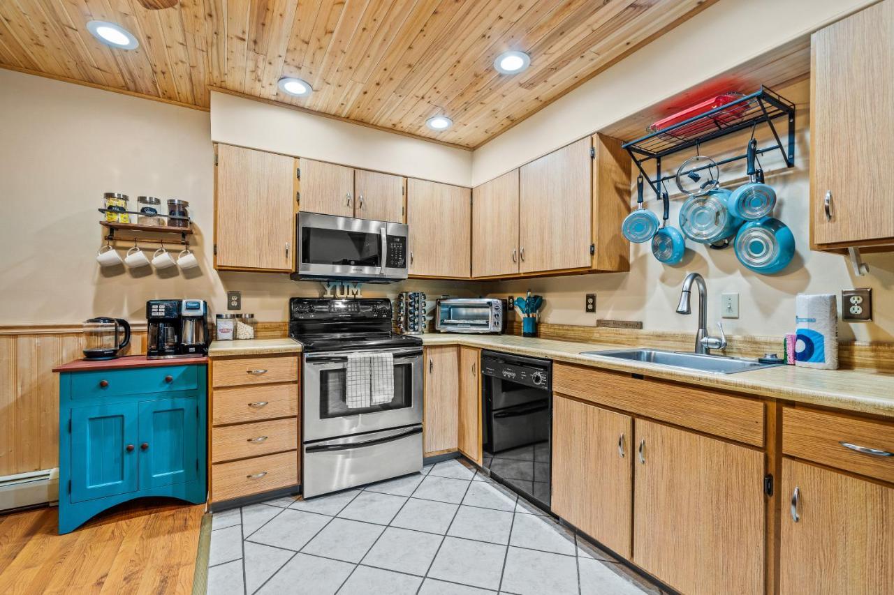 Getaway Condo Warrensburg Екстер'єр фото