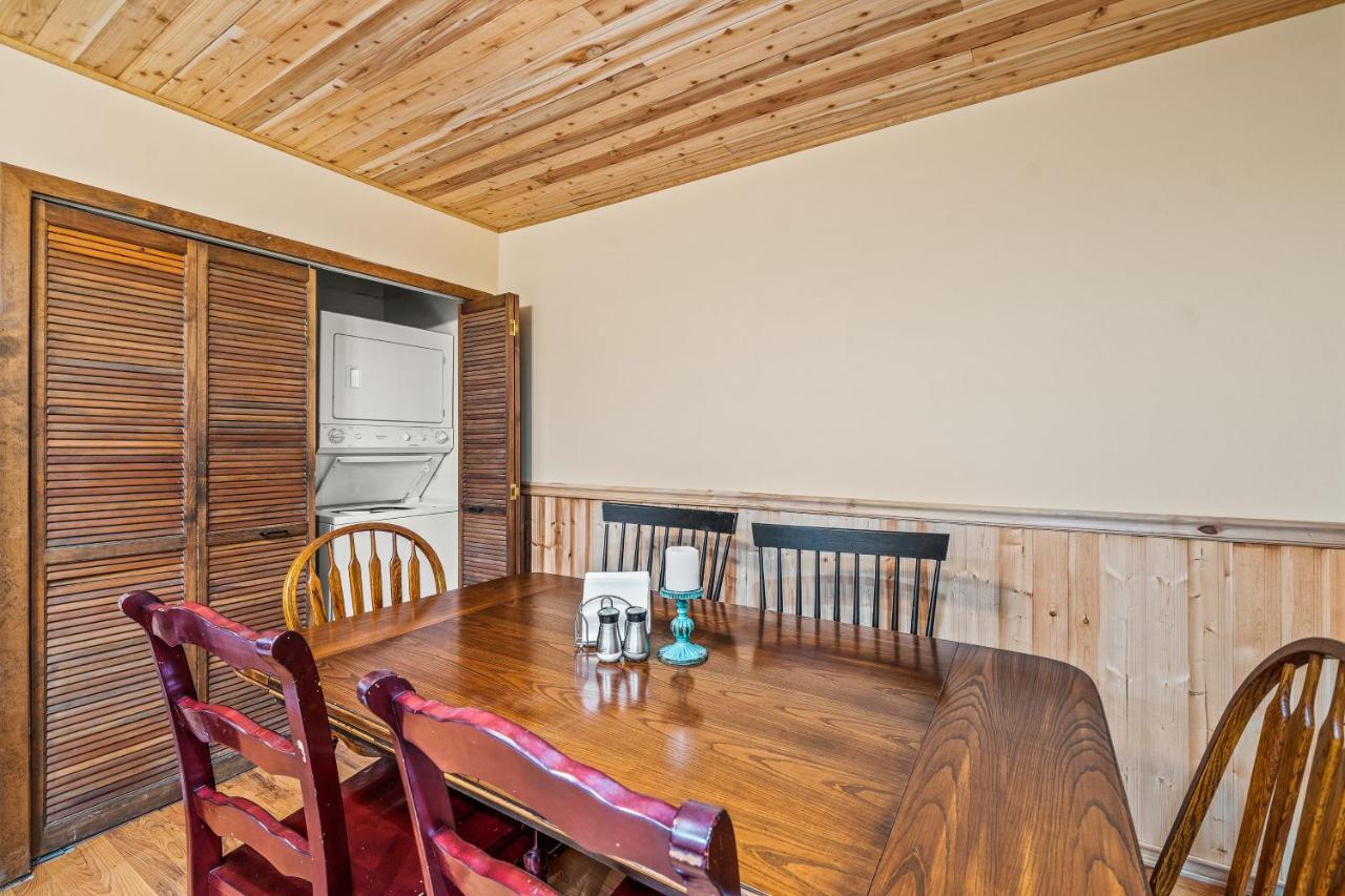 Getaway Condo Warrensburg Екстер'єр фото