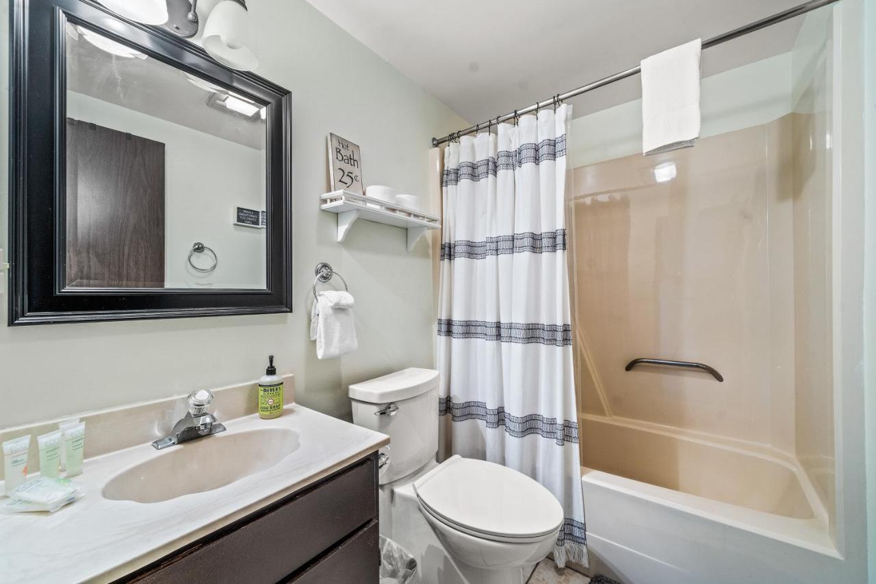 Getaway Condo Warrensburg Екстер'єр фото